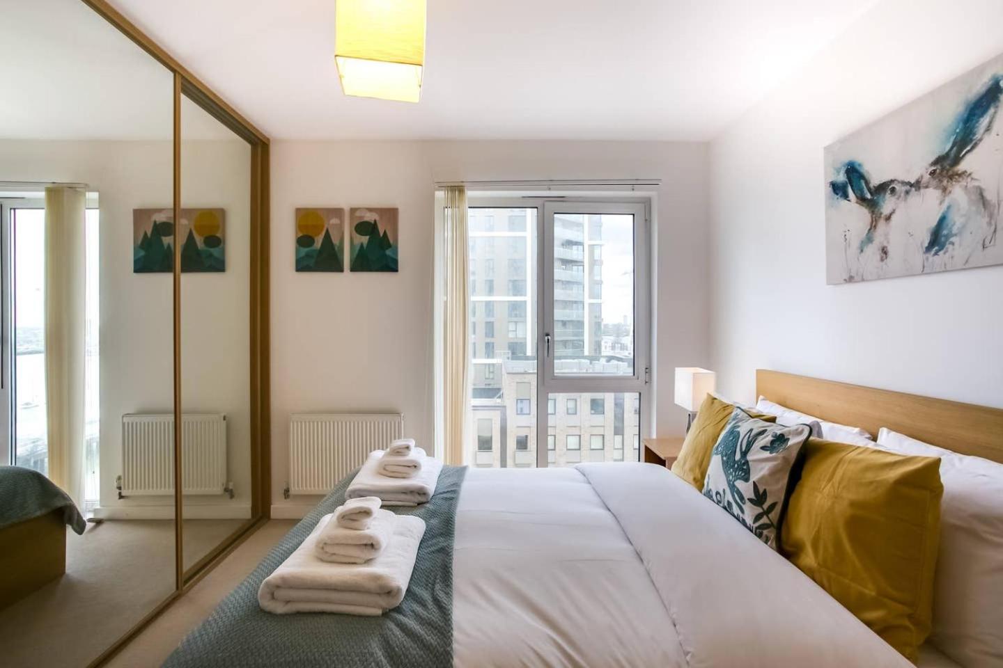 Guestready - Comfort By The Thames, W/ Balcony London Exterior photo