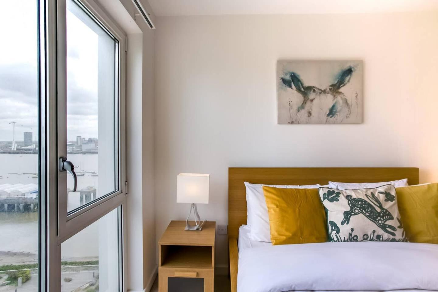 Guestready - Comfort By The Thames, W/ Balcony London Exterior photo