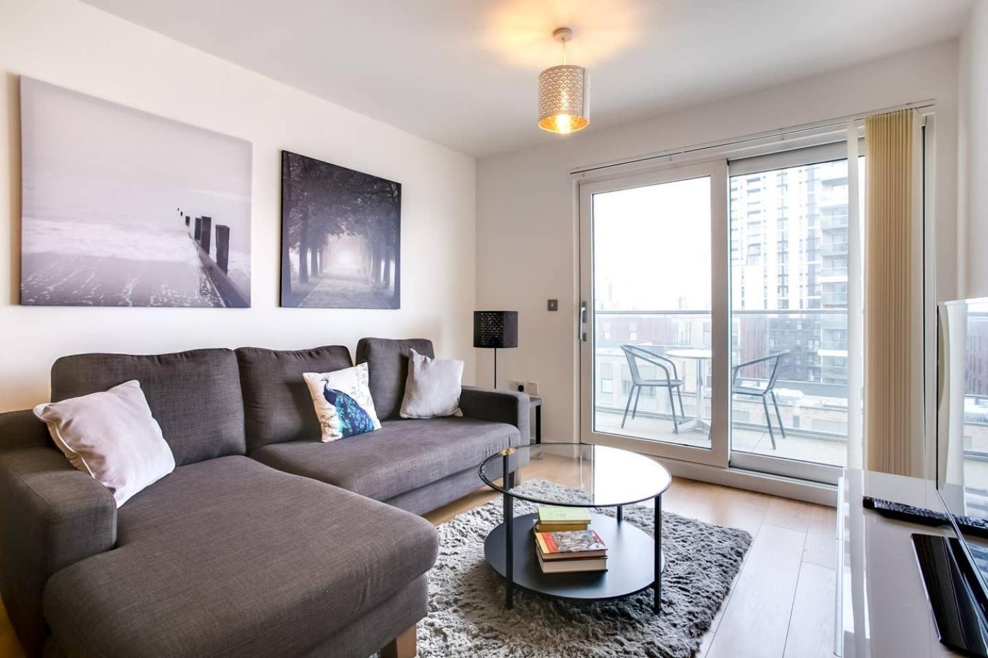 Guestready - Comfort By The Thames, W/ Balcony London Exterior photo
