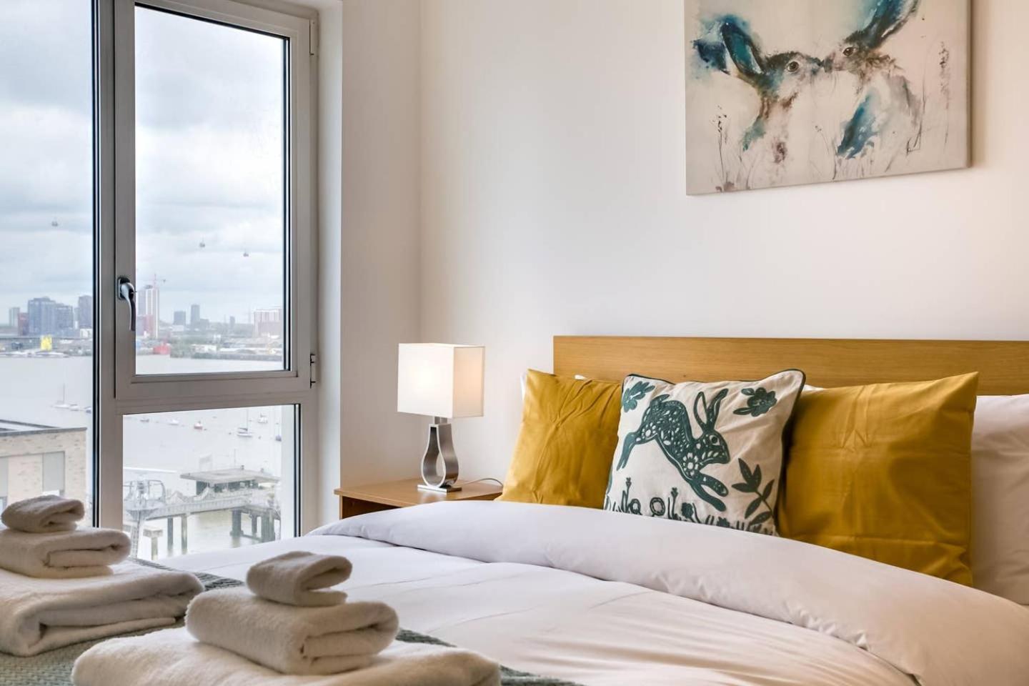 Guestready - Comfort By The Thames, W/ Balcony London Exterior photo