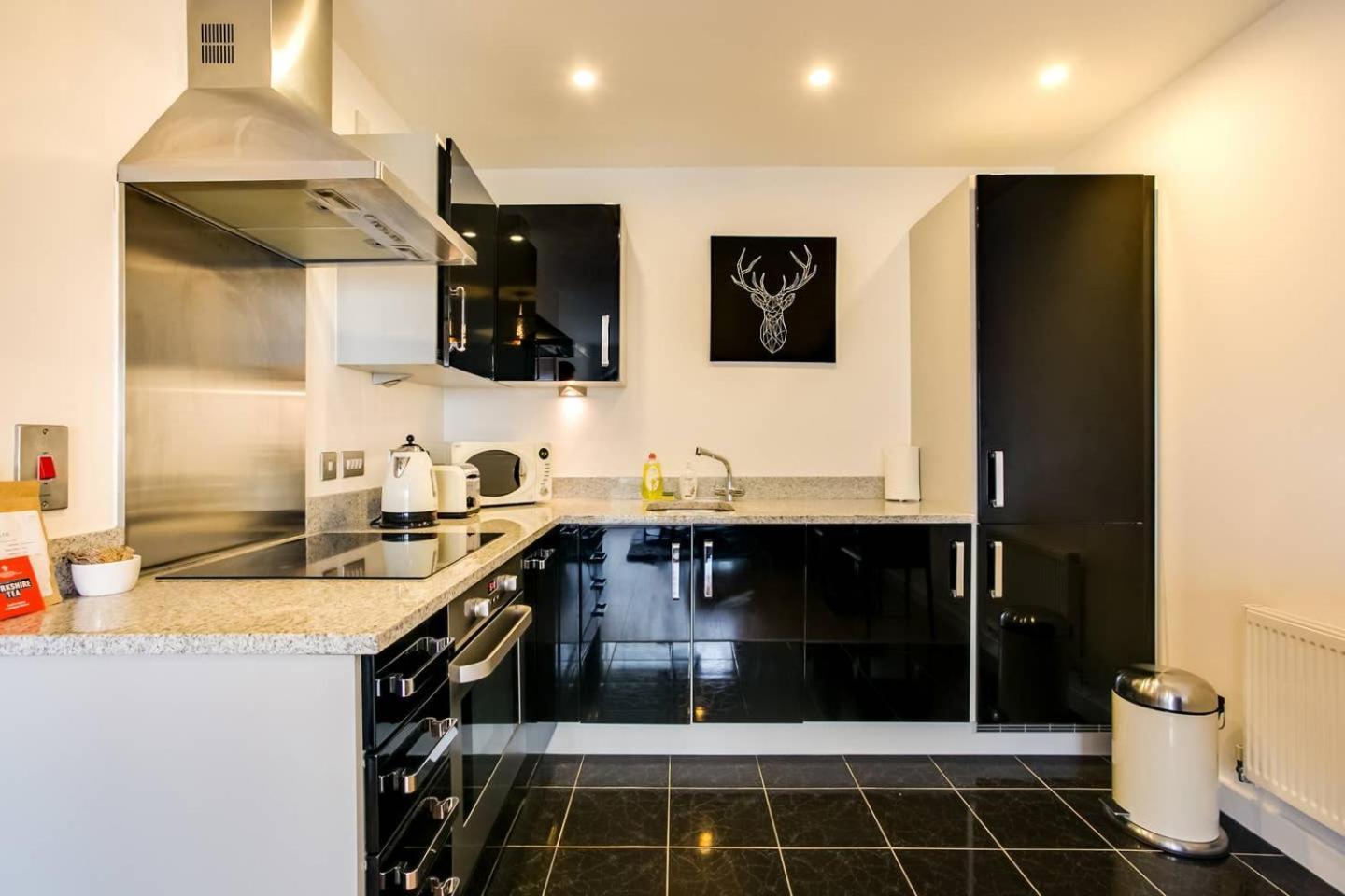 Guestready - Comfort By The Thames, W/ Balcony London Exterior photo